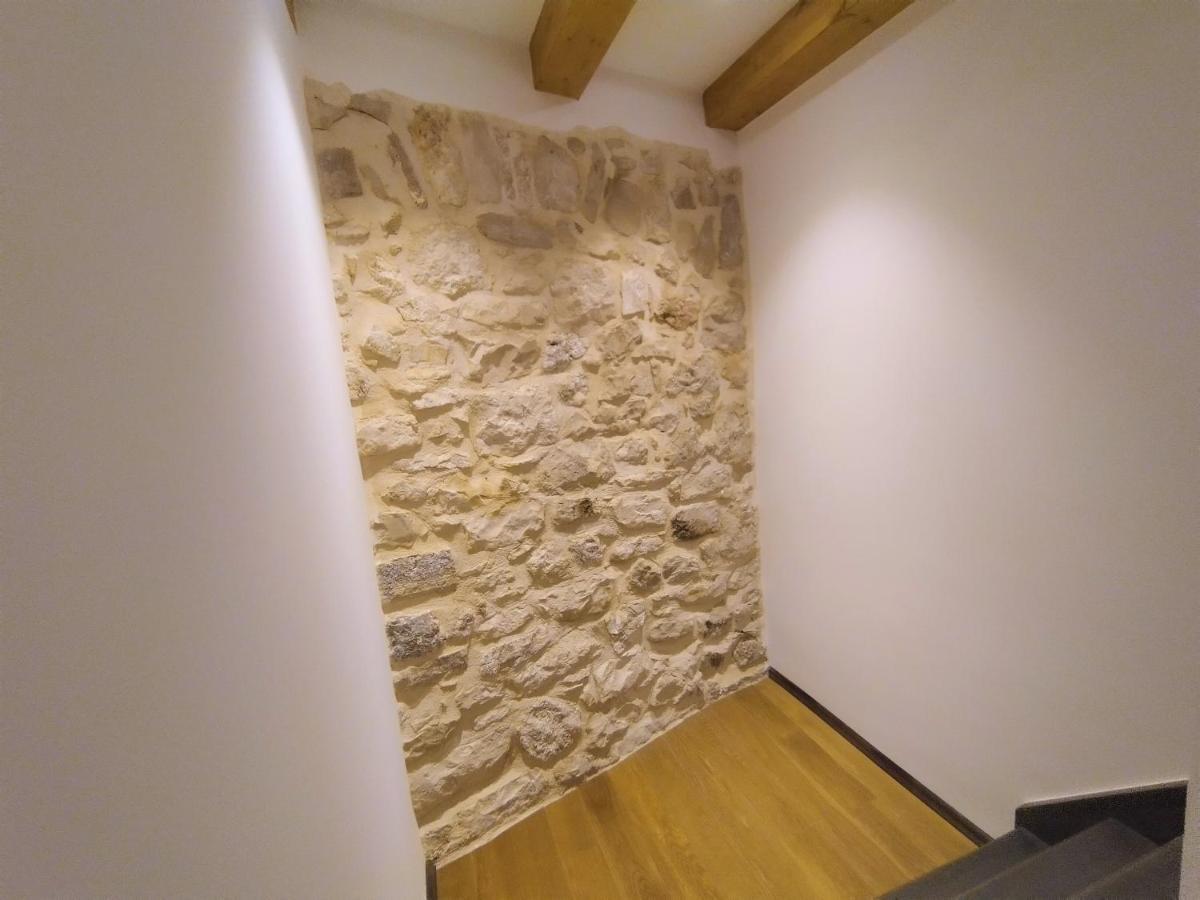 Luxury Apartment - Old Soul With A New Heart Cres Exteriér fotografie