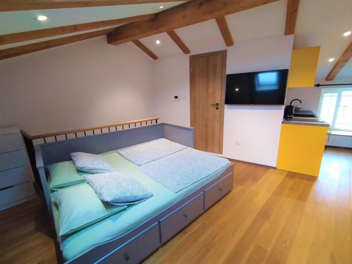 Luxury Apartment - Old Soul With A New Heart Cres Exteriér fotografie