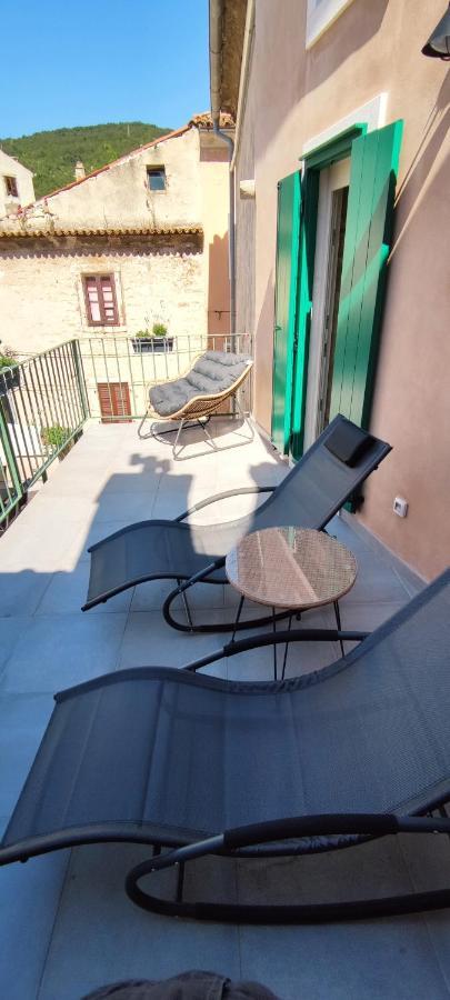 Luxury Apartment - Old Soul With A New Heart Cres Exteriér fotografie
