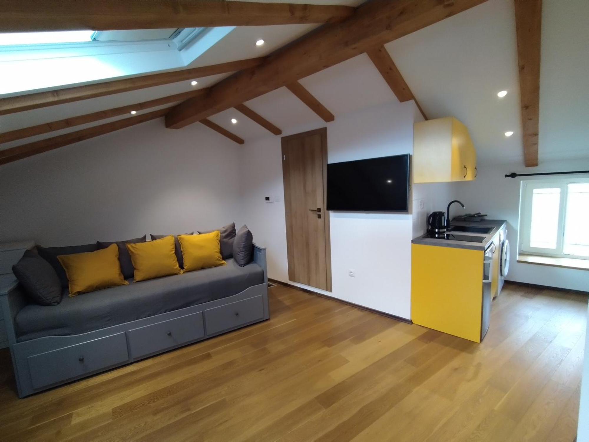Luxury Apartment - Old Soul With A New Heart Cres Exteriér fotografie